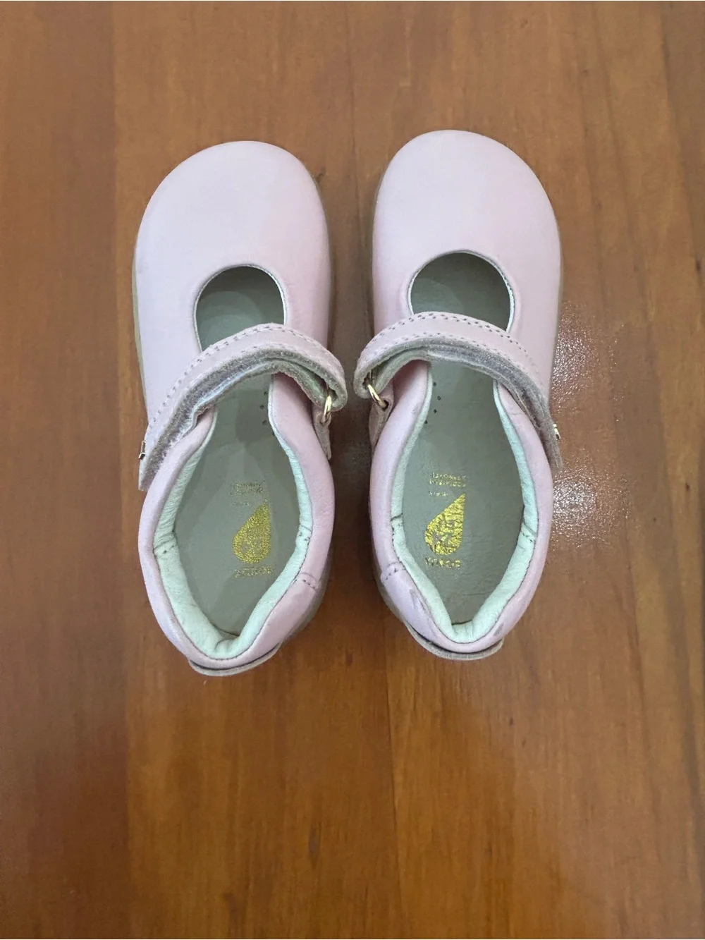 NWOB Bobux I-Walk Delight Girls Leather Soft Pink Shoe Size EU24 US8